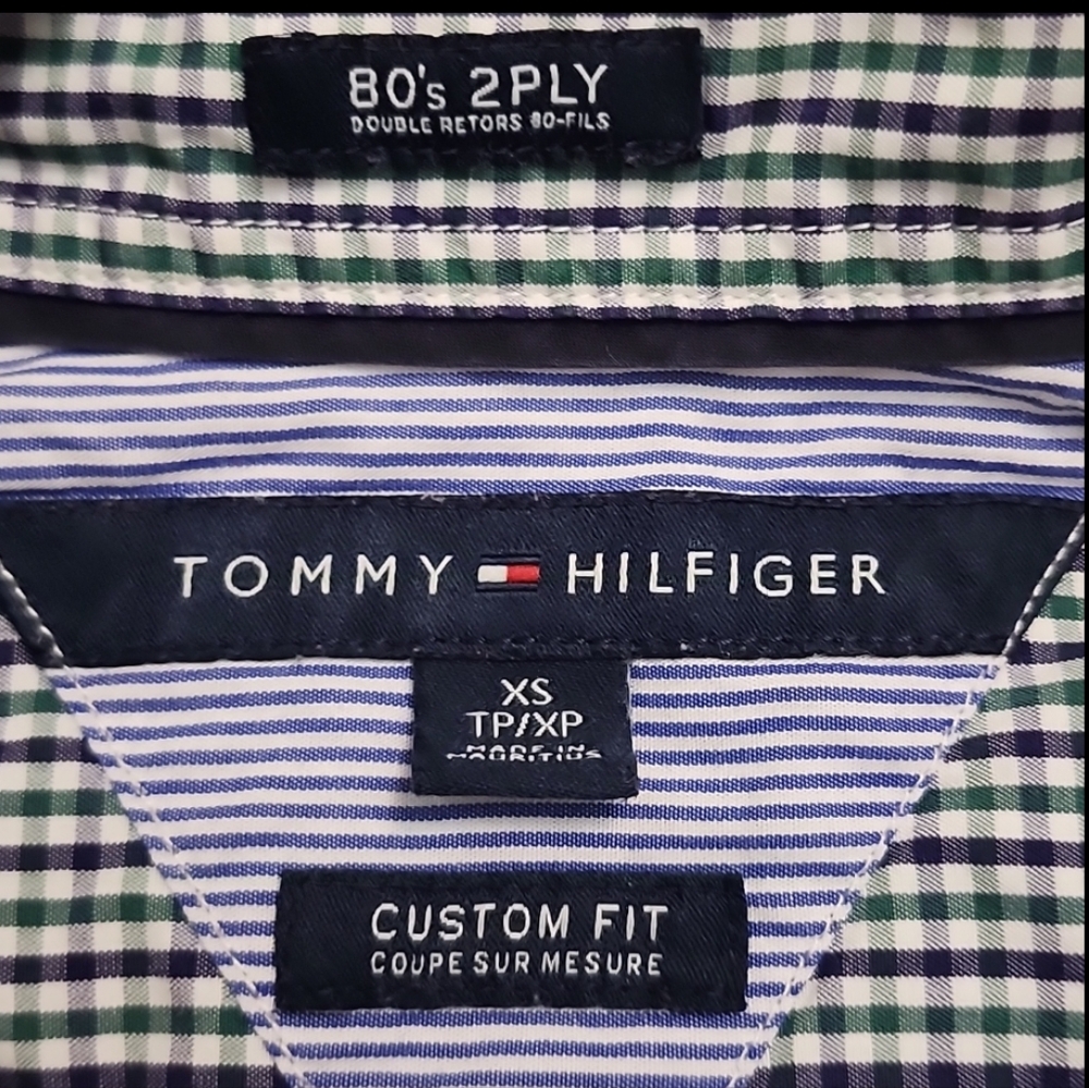 SOLD/ NOT AVAILABLE Tommy Hilfiger Men button casual, black, green - Picture 2 of 8